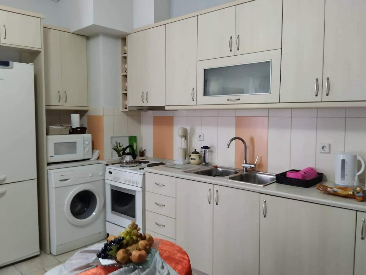 Πέτρινο Στη Θάλασσα Apartment Nafpaktos Exterior photo