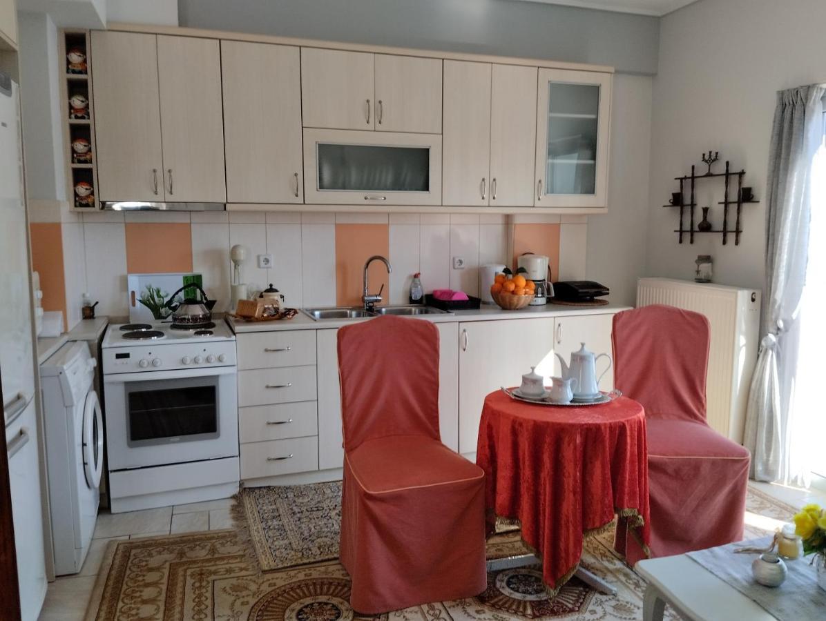 Πέτρινο Στη Θάλασσα Apartment Nafpaktos Exterior photo