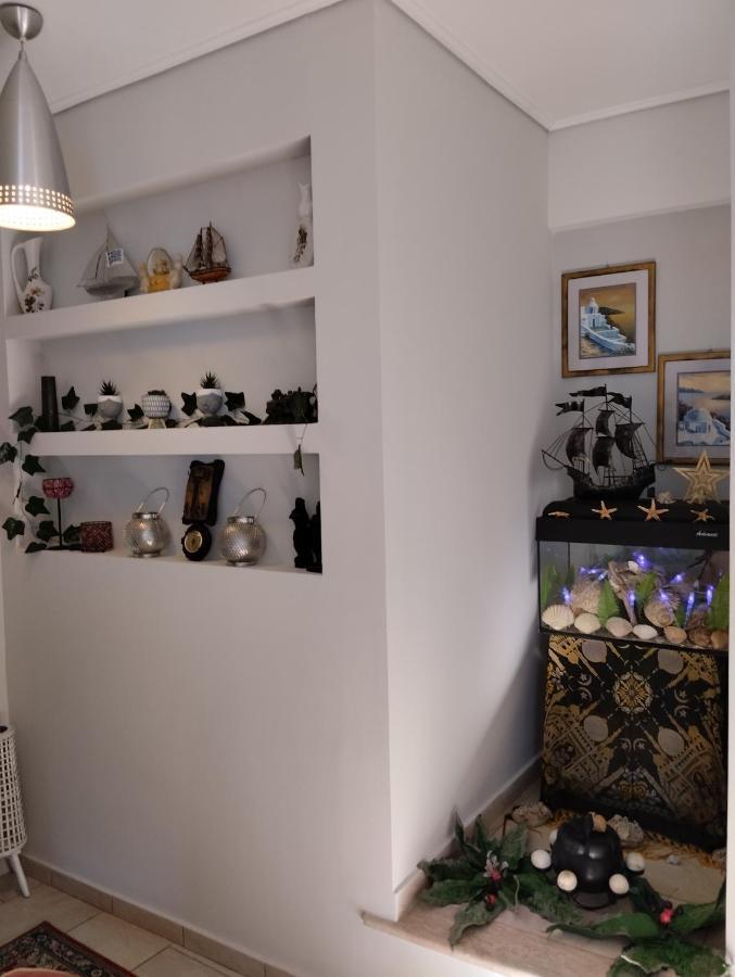 Πέτρινο Στη Θάλασσα Apartment Nafpaktos Exterior photo