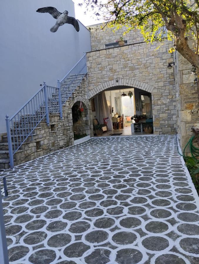 Πέτρινο Στη Θάλασσα Apartment Nafpaktos Exterior photo